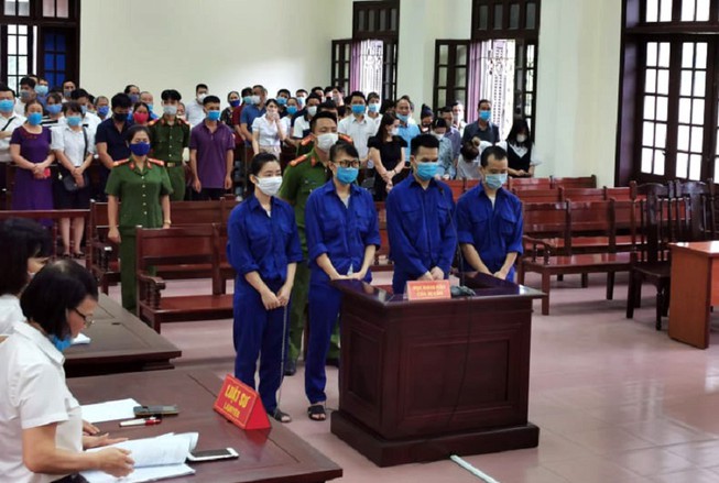 Cựu giám đốc Ocean Bank Hải Phòng Trần Thị Kim Chi tại tòa