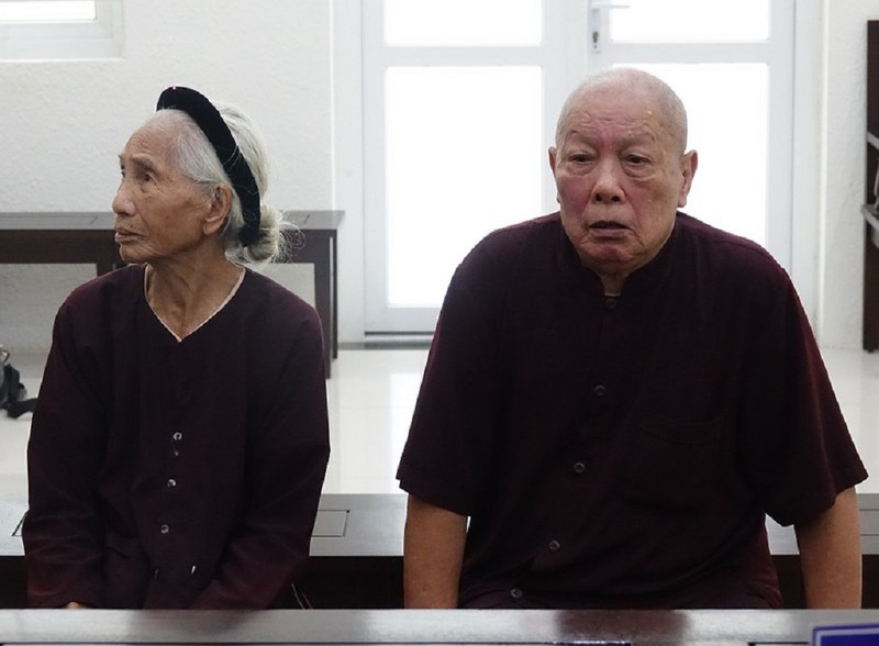 Vợ chồng cụ Đỗ Văn Hợp