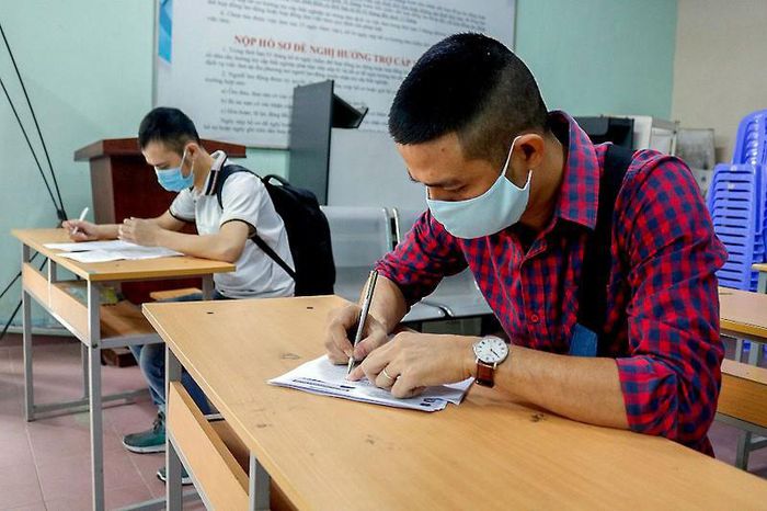 Chậm nhất là tới 30-11, mọi người lao động làm việc tại doanh nghiệp sẽ được chi trả tiền hỗ trợ theo Nghị quyết 116.