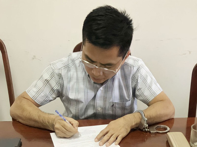 Phạm Quốc Dũng khi bị bắt.